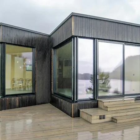 Dom wakacyjny Architect-designed With Fjord Views Bryggja